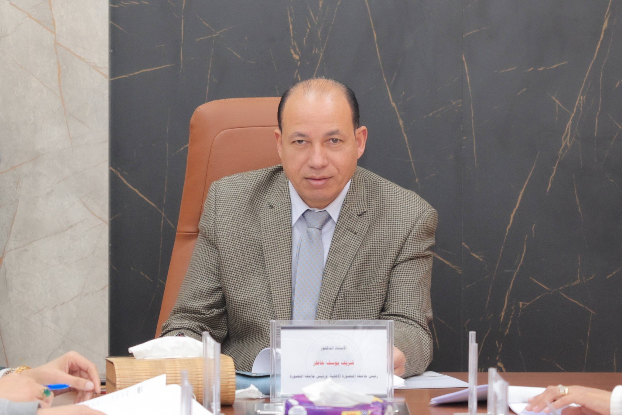 المجلس الأكاديمي بجامعة المنصورة الأهلية يقر عدد من القرارات الاستراتيجية لدعم البحث العلمي والابتكار وتعزيز الشراكات